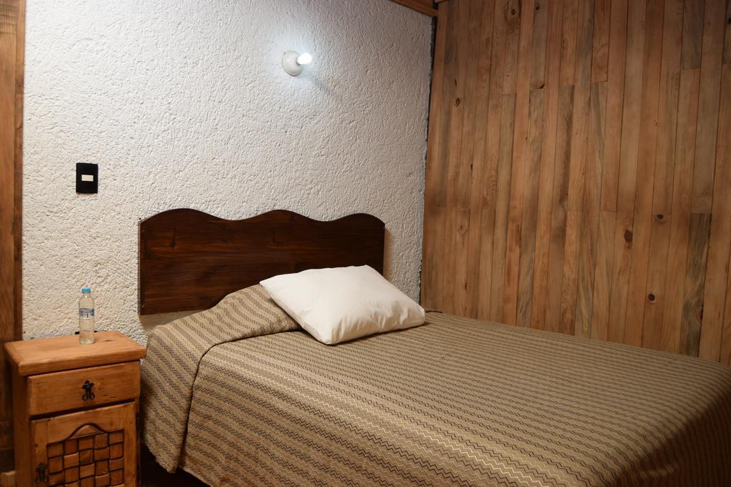 Campestre Daarlu Hotell Huauchinango Eksteriør bilde